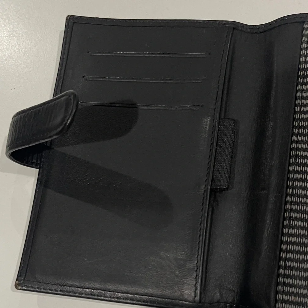 Black Leather Wallet or Small electronic case